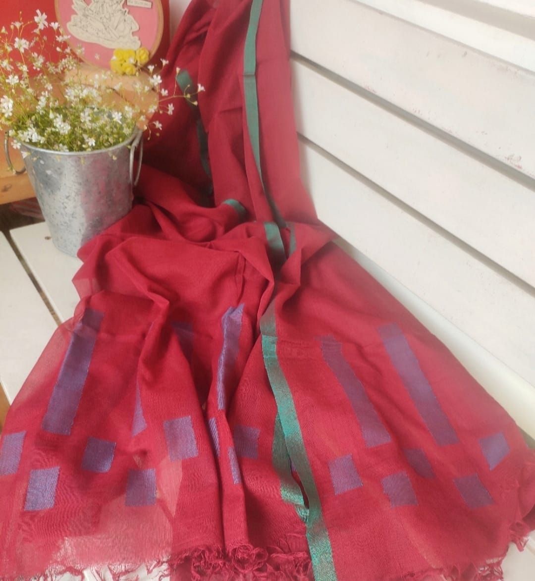 Cotton scarf with Jamdani narrow stripe